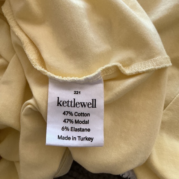 Kettlewell long sleeve tee in Lemonaid - Picture 2 of 2